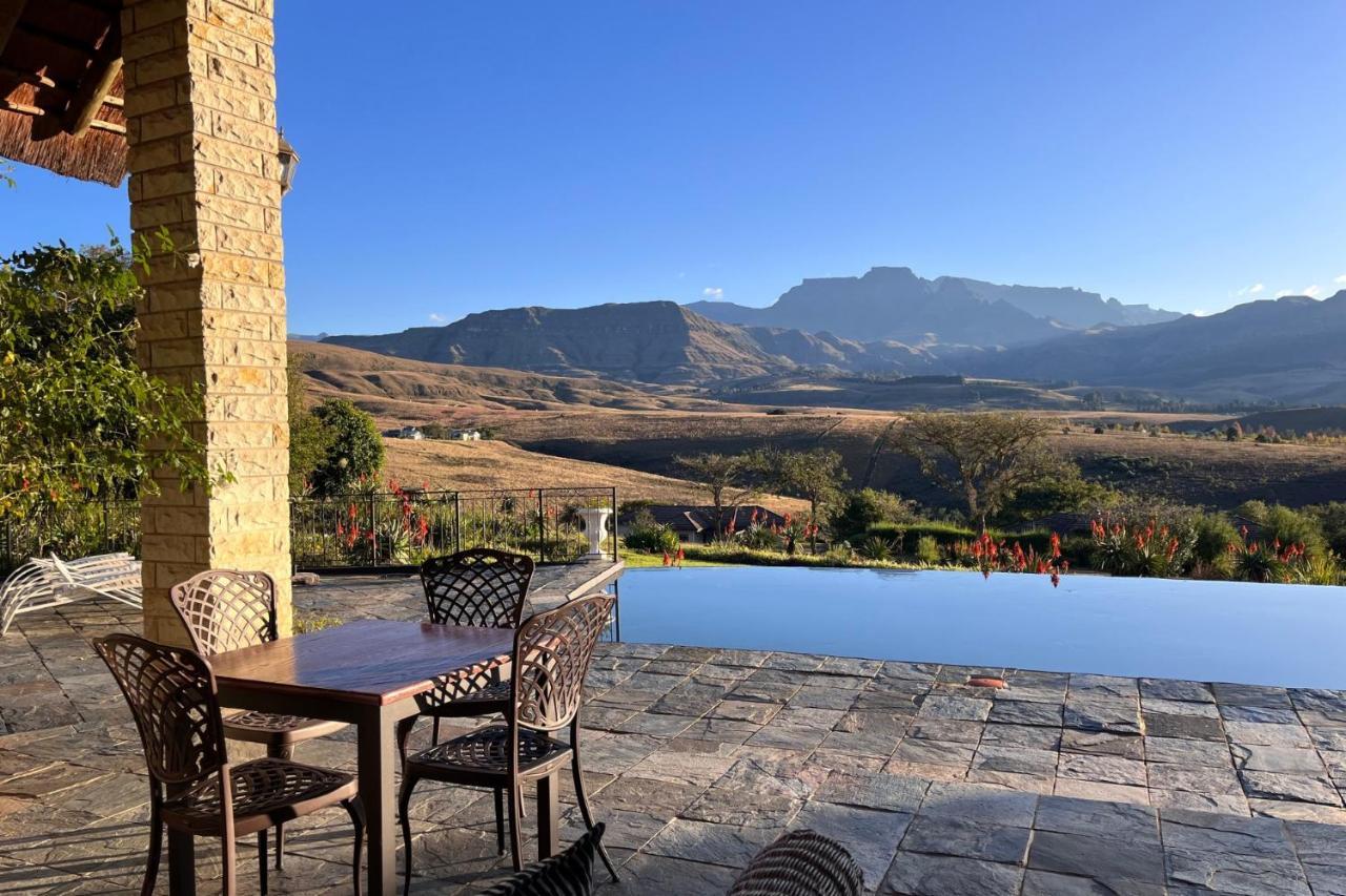 Inkungu Lodge Champagne Valley Dış mekan fotoğraf