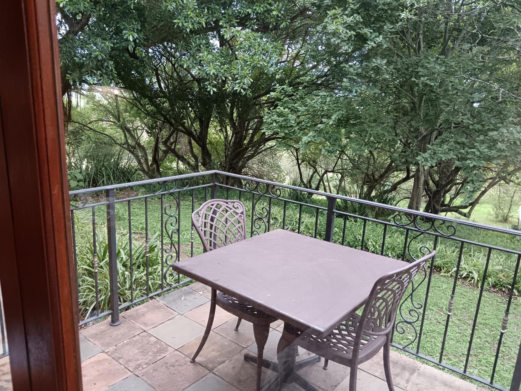 Inkungu Lodge Champagne Valley Dış mekan fotoğraf